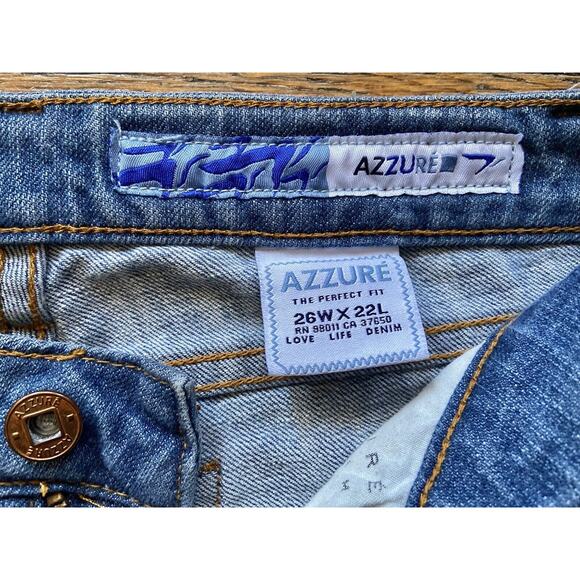 AZZURE ‘The Perfect Fit’ Distressed Cropped Low-Rise Jeans sz 26W x 22L - Picture 7 of 16